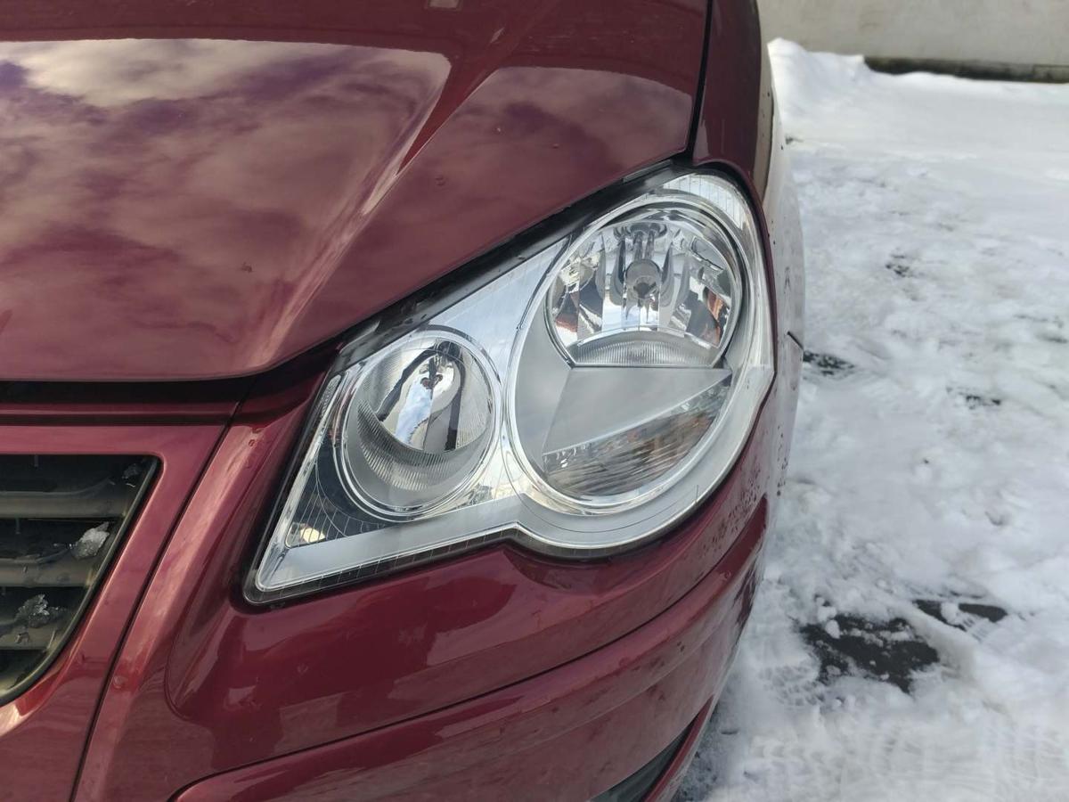 VW Polo 9N3 original Scheinwerfer vorn links Halogen Bj.2005